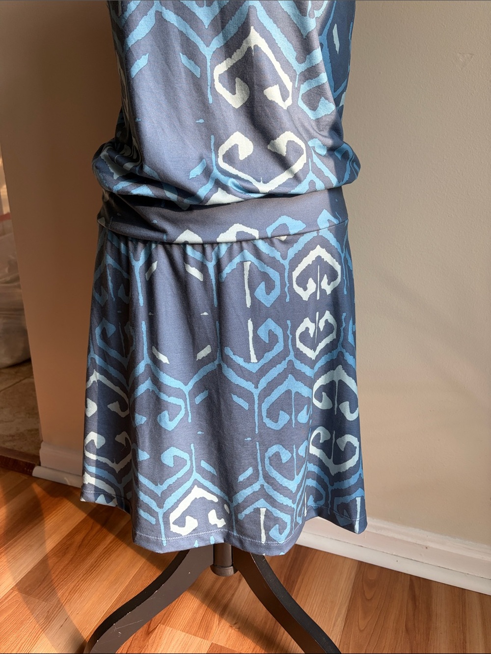 Prana Avore Cross Halter Back Dress Athletic Nickel Azulejos - Picture 5 of 11
